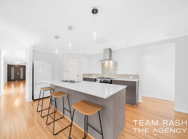 52 Salwood Loop, Banksia Grove, WA 6031