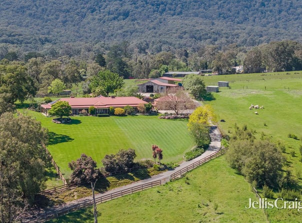61 Garnook Grove, Badger Creek, Vic 3777