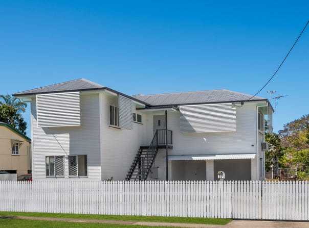 37 Tenth Avenue, Railway Estate, Qld 4810