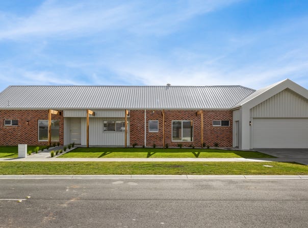13 Fleming Street, Stratford, Vic 3862