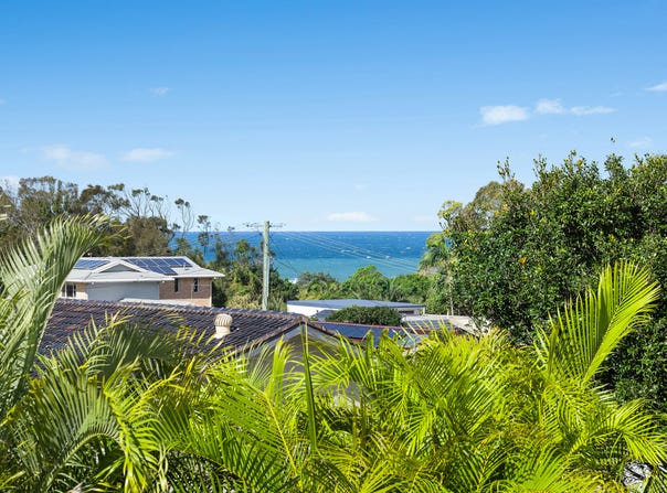 10 Canomie Street, Sapphire Beach, NSW 2450