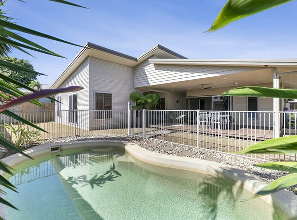 13 Hockey Avenue, Smithfield, Qld 4878