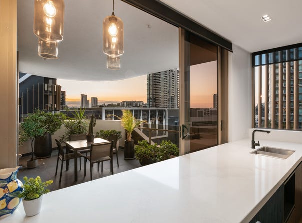 714/18 Longland Street, Newstead, Qld 4006