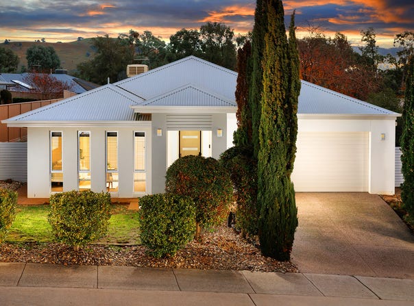 8 Bremer Avenue, Leneva, Vic 3691