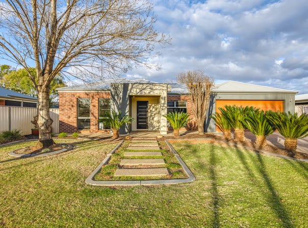 4 Casuarina Way, Buronga, NSW 2739