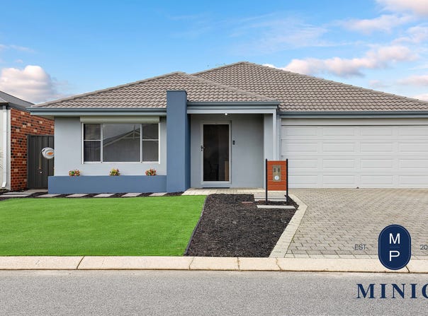 30 Charnwood Grove, Hilbert, WA 6112