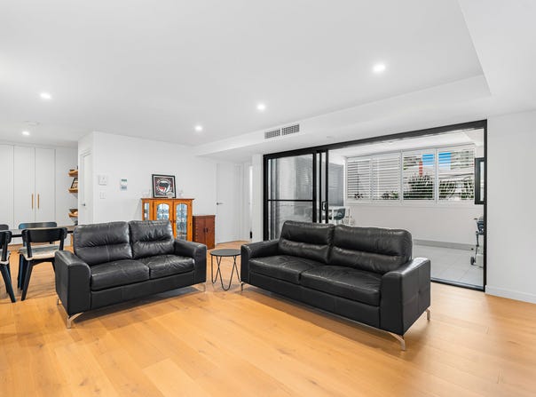 7/10 Bay Terrace, Wynnum, Qld 4178