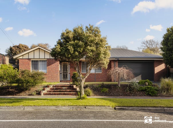 5 William Road, Croydon, Vic 3136