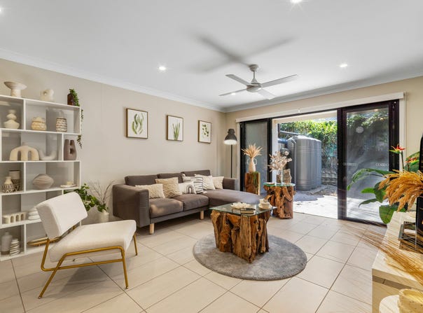 11/6 Deacon Street, Coopers Plains, Qld 4108