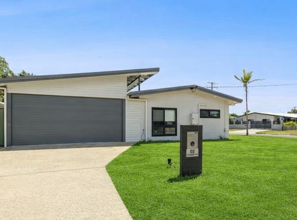 2 Latrobe Close, Trinity Park, Qld 4879