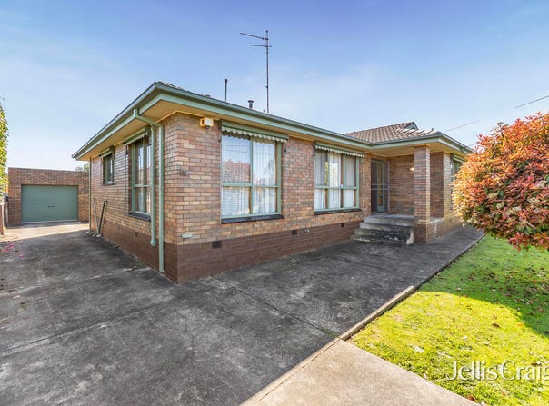 18 Ophir Street, Sebastopol, Vic 3356