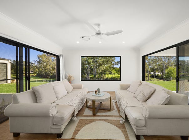 12 Bellerive Place, Sancrox, NSW 2446