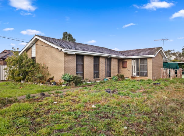 35 Felstead Avenue, Sunshine West, Vic 3020