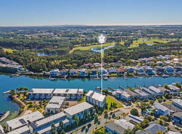 42 Outrigger Circuit, Hope Island, Qld 4212