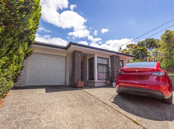 11  GRAHAM STREET, Southport, Qld 4215