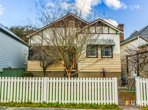 99 Chifley Road, Lithgow, NSW 2790