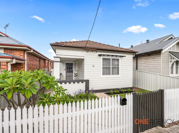 18 Baker Street, Mayfield, NSW 2304