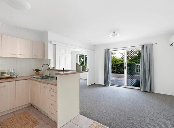 24/11-19 Taylor Street, Biggera Waters, Qld 4216