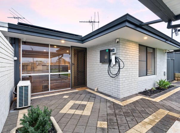 6B Savoir Court, Craigie, WA 6025