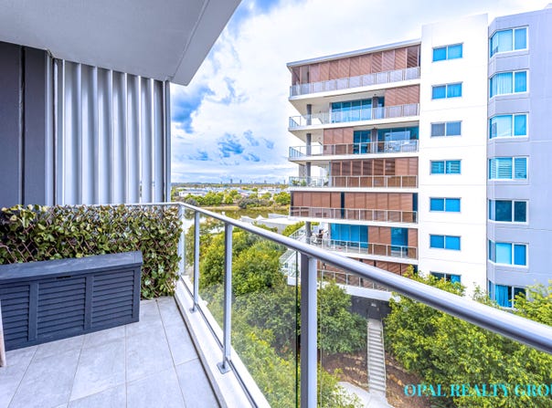 1402/397 Christine Avenue, Varsity Lakes, Qld 4227