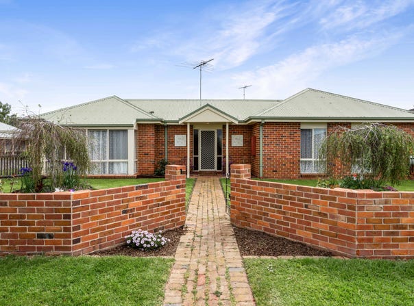 1/15-19 Thompson Street, Whittington, Vic 3219