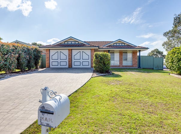 1 Rosewood Avenue, Thornton, NSW 2322
