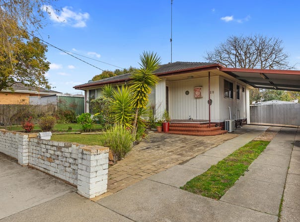 29 Martindale Crescent, Seymour, Vic 3660