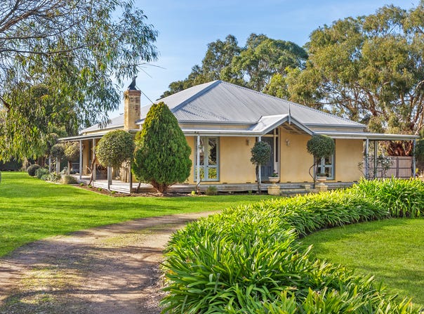 37 Murray Drive, Point Leo, Vic 3916