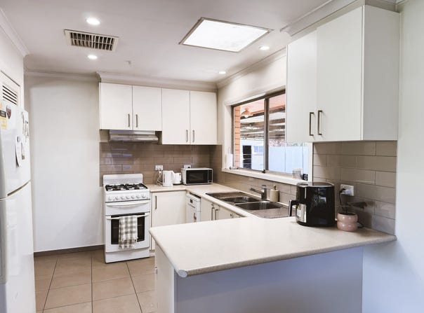 26 STATION STREET, Murchison, Vic 3610