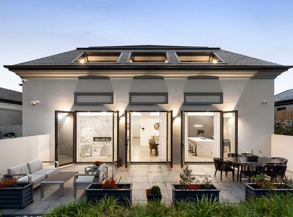 1/14 Normanby Street, Brighton, Vic 3186
