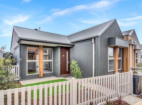 Unit 22/1 Cover Drive, New Gisborne, Vic 3438