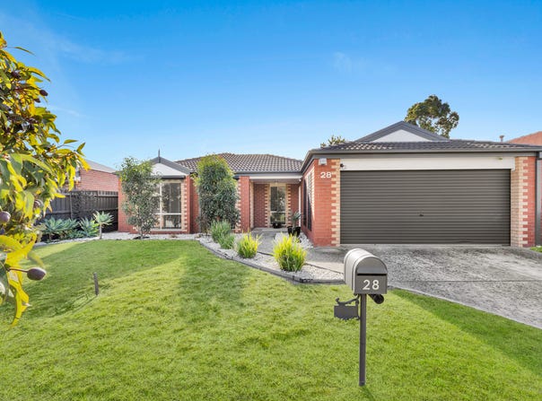 28 Clifton Park Drive, Carrum Downs, Vic 3201