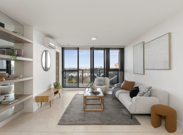 902/12 Queens Road, Melbourne, Vic 3004