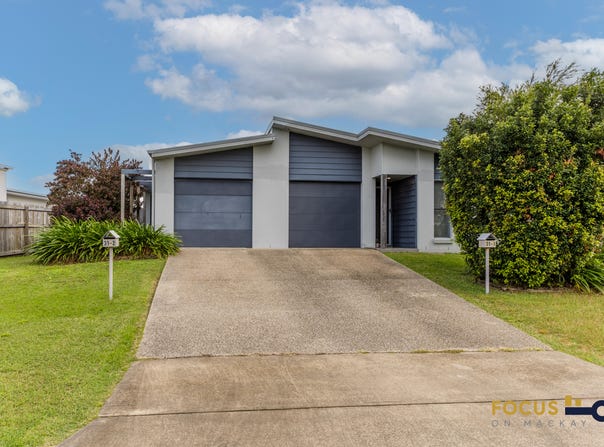 31 A & B Primavera Boulevard, Beaconsfield, Qld 4740