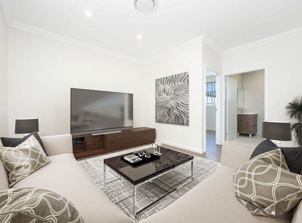 35 Melbourne Street, Oxley Park, NSW 2760