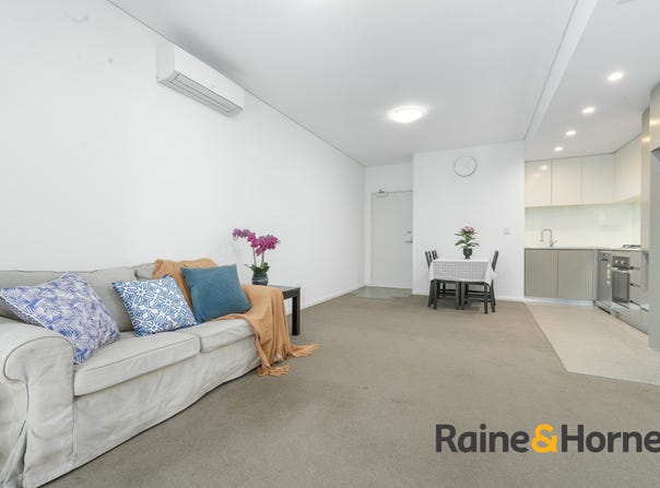3074/2E Porter Street, Ryde, NSW 2112