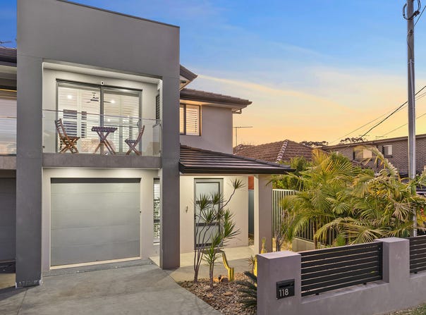 118 Kennedy Street, Picnic Point, NSW 2213