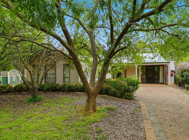 98 King Street, Molong, NSW 2866
