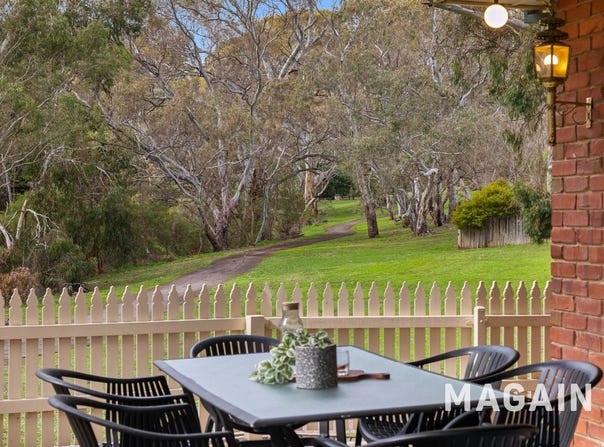 11 Margaret Cutten Grove, Aberfoyle Park, SA 5159