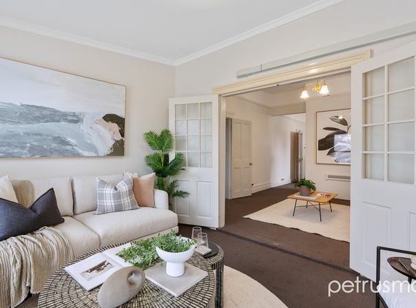 113 Brooker Avenue, Glebe, Tas 7000