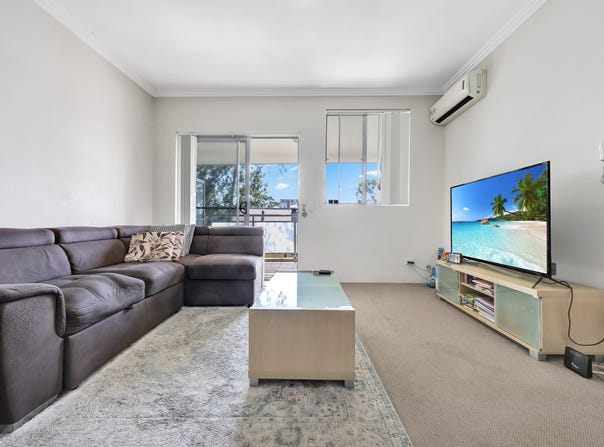 34/7-11 Putland Street, St Marys, NSW 2760