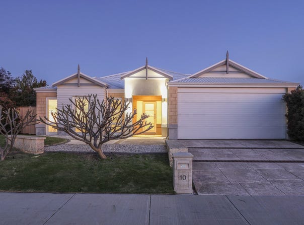 10 Landbeach Boulevard, Butler, WA 6036