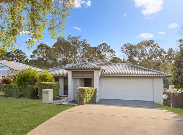 61 Kirri Avenue, Petrie, Qld 4502