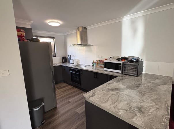 2/114A Moran Street, Victory Heights, WA 6432