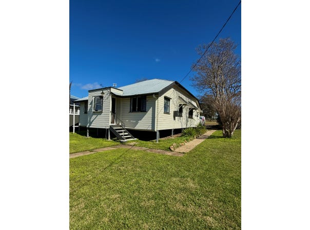 59 Lyons Street, Warwick, Qld 4370