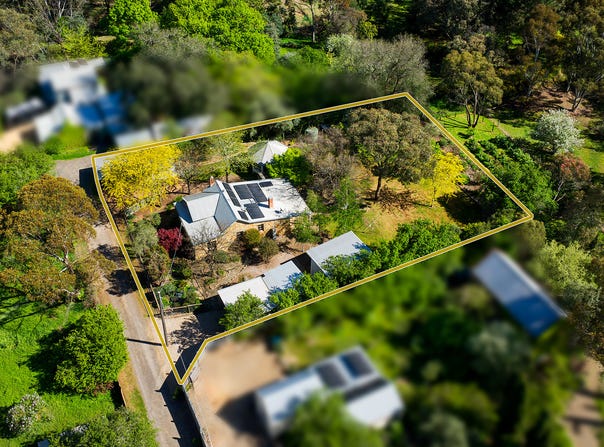 9  Manchester Street, Chewton, Vic 3451