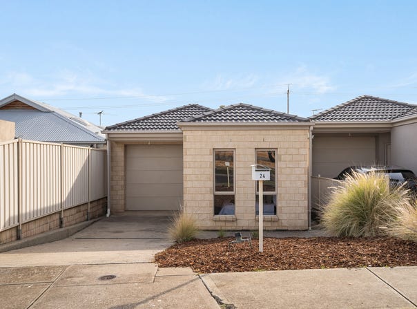 24 Melrose Avenue, Clearview, SA 5085
