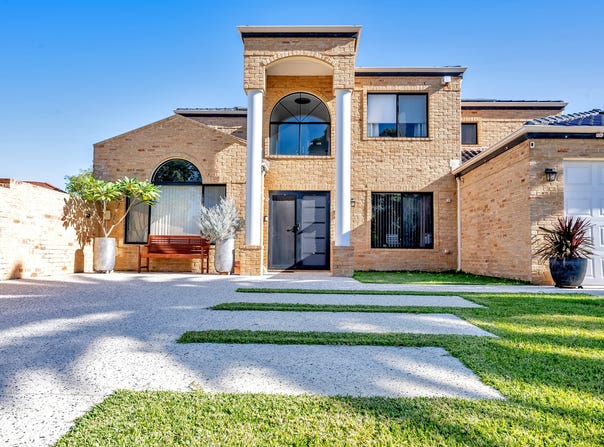 4A Bricknell Road, Attadale, WA 6156