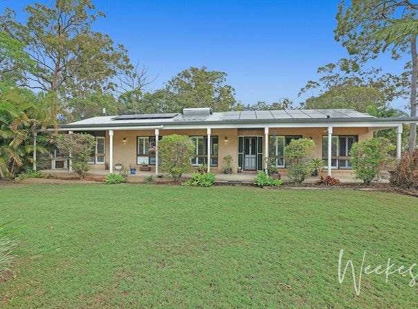 4 Commodore Drive, South Bingera, Qld 4670