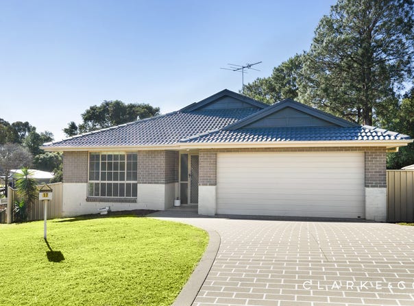 17 Cambrian Place, East Maitland, NSW 2323